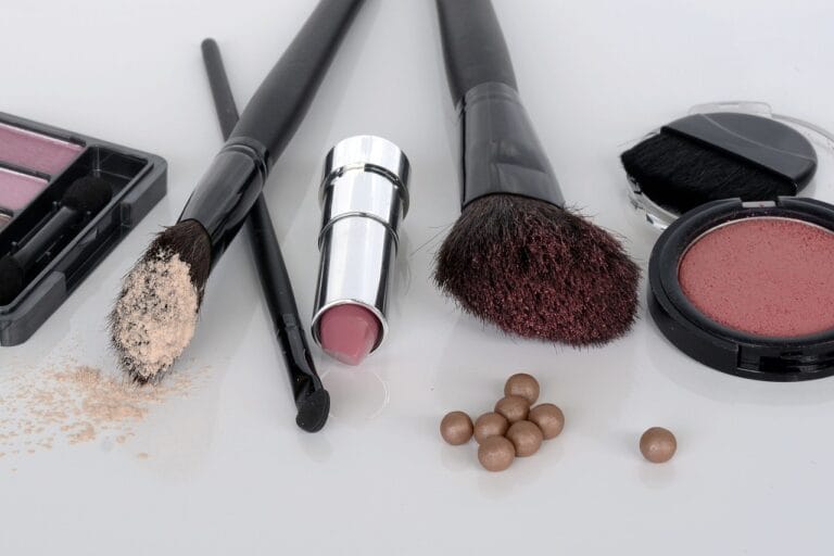 Makijaż wyłącznie z kosmetyków cruelty-free